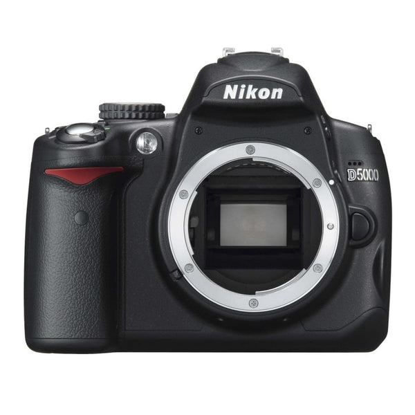 Nikon D5000 solo body