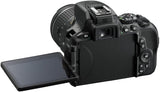 Nikon D5600 + AF-P 18-55 VR + SD 8 GB Lexar